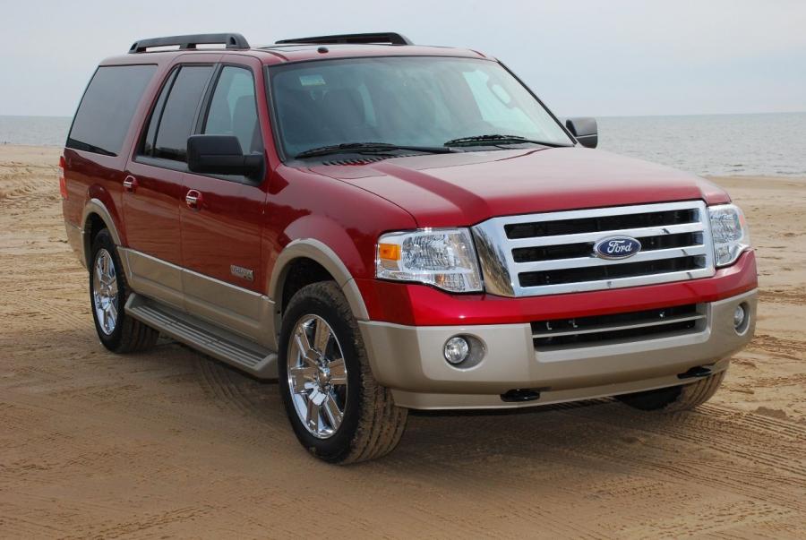  Ford Expedition EL 2007 года  (фото 15 из 67)